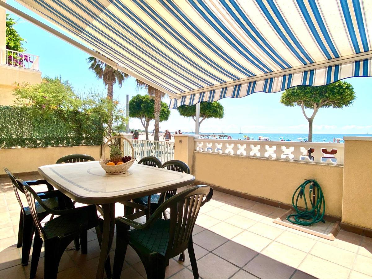 Casa Comoda Delante De La Playa Con Vista Al Mar Cambrils Ngoại thất bức ảnh