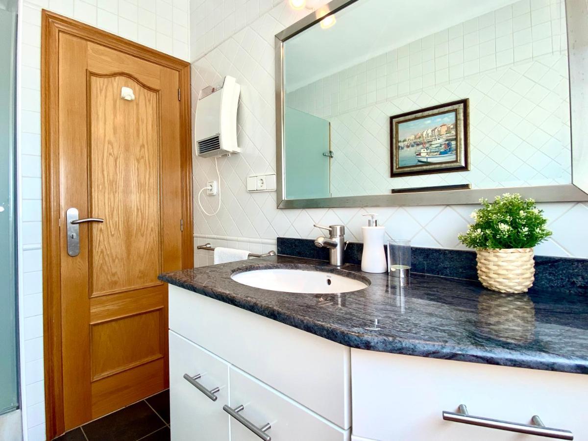 Casa Comoda Delante De La Playa Con Vista Al Mar Cambrils Ngoại thất bức ảnh